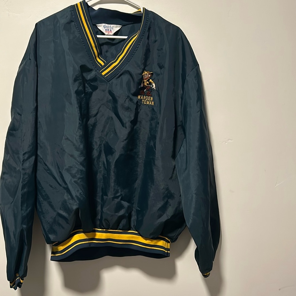 Men’s size XL west ark warden teman pullover